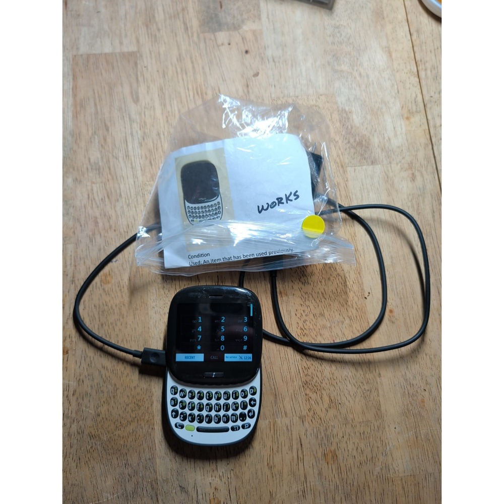 Microsoft Kin One - Black Powers On Works Cool Phone